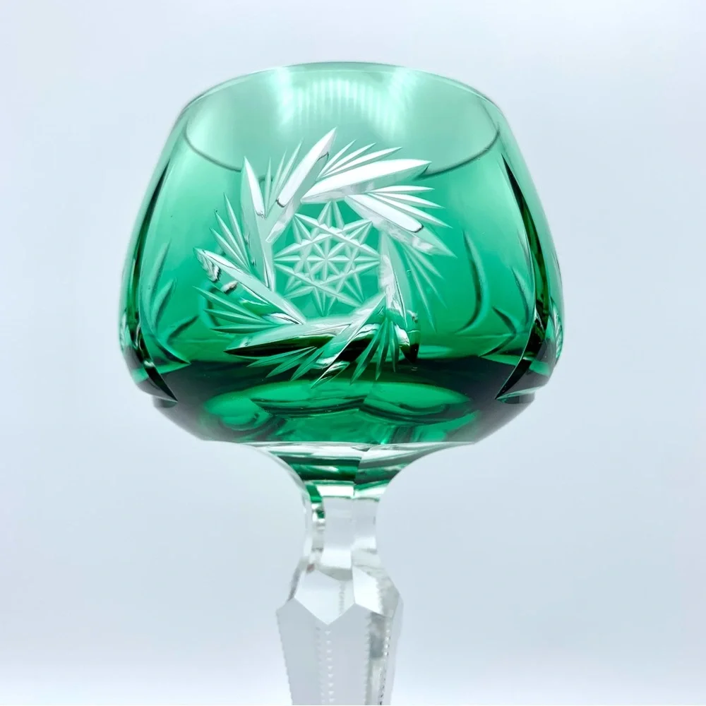 ‼️PENDING‼️Vintage Emerald Green Cut to Clear Crystal Wine Hock Glass Bohemian - Picture 6 of 15